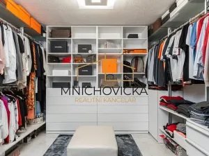 Prodej rodinného domu, Praha - Kolovraty, V Tehovičkách, 521 m2