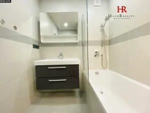 Pronájem bytu 2+kk, Benešov, Na Bezděkově, 64 m2