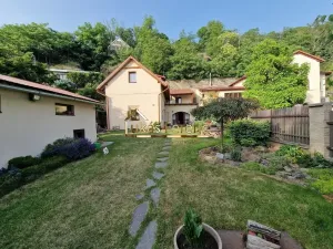 Pronájem bytu 2+kk, Klecany - Klecánky, Povltavská, 89 m2