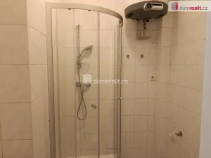 Pronájem bytu 1+kk, Praha - Strašnice, Za poštou, 28 m2
