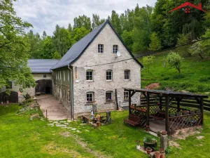 Prodej rodinného domu, Libouchec - Čermná, 176 m2