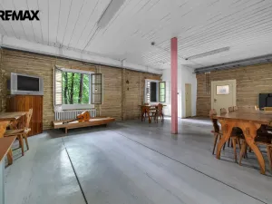 Pronájem ubytování, Vysoká Srbská, 900 m2