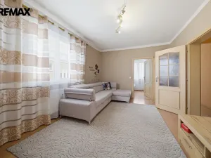 Prodej bytu 3+1, Chodov, Obránců míru, 52 m2
