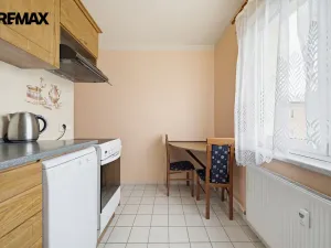 Prodej bytu 3+1, Chodov, Obránců míru, 52 m2