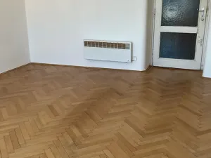 Pronájem bytu 2+kk, Pardubice, Nerudova, 50 m2