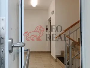 Pronájem skladu, Pardubice - Ohrazenice, U Sportovní školy, 4 m2