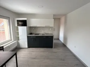 Pronájem bytu 1+kk, Chrudim - Chrudim IV, Čs. partyzánů, 35 m2