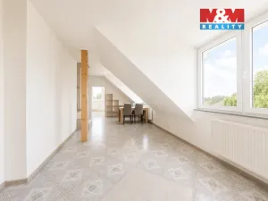 Prodej bytu 3+kk, Břežany II, 85 m2
