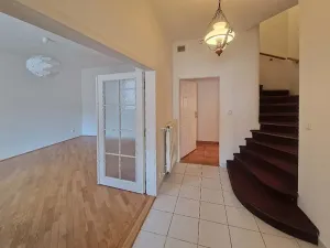 Prodej rodinného domu, Praha - Dejvice, Havlovská, 181 m2
