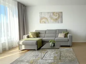 Pronájem bytu 3+kk, Praha - Vysočany, Hindlova, 82 m2
