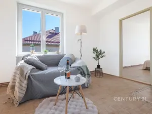 Prodej bytu 2+kk, Petrohrad, 62 m2
