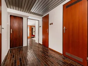 Pronájem rodinného domu, Praha - Dejvice, Krohova, 250 m2