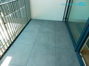 Pronájem bytu 1+kk, Praha - Řeporyje, Jáchymovská, 30 m2