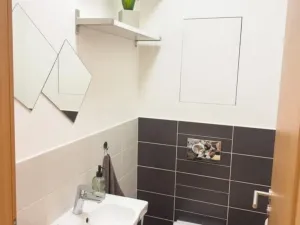 Pronájem bytu 2+kk, Praha - Hloubětín, Nepelova, 50 m2