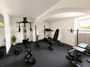 Prodej rodinného domu, Očihov, 280 m2