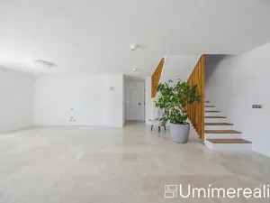 Prodej rodinného domu, Kařez, 161 m2