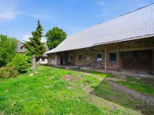 Prodej komerční nemovitosti, Holetín, 400 m2