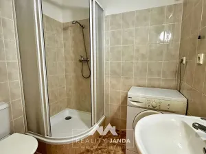 Pronájem bytu 2+kk, Brno, třída Generála Píky, 40 m2