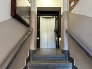 Pronájem bytu 2+kk, Praha - Žižkov, Jeseniova, 40 m2