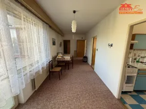 Prodej rodinného domu, Nové Město nad Metují - Krčín, Nad Lipami, 195 m2