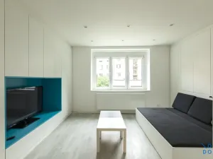 Pronájem bytu 1+kk, Praha - Nusle, Na bitevní pláni, 34 m2
