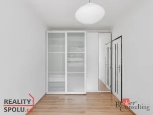 Pronájem bytu 2+kk, Praha - Hodkovičky, Pod lysinami, 41 m2