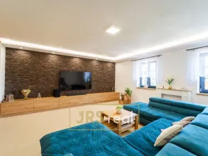 Prodej ubytování, Drnholec, 538 m2