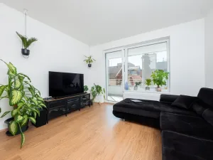 Pronájem bytu 2+kk, Pardubice - Zelené Předměstí, Smilova, 67 m2