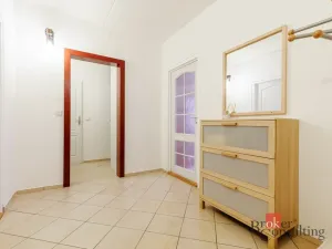 Pronájem bytu 3+1, Jihlava, Srázná, 77 m2