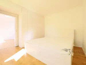 Pronájem bytu 2+1, České Budějovice - České Budějovice 7, Roudenská, 53 m2
