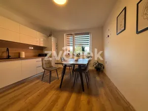 Prodej bytu 3+1, Kroměříž, Zborovská, 99 m2