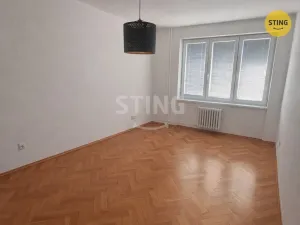 Pronájem bytu 2+1, Opava, Olomoucká, 54 m2