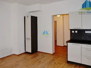 Pronájem bytu 1+1, Cheb, Úzká, 68 m2