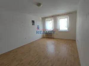Pronájem bytu 2+kk, České Budějovice - České Budějovice 7, Heydukova, 55 m2