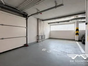 Prodej garáže, Praha - Letňany, Tupolevova, 17 m2