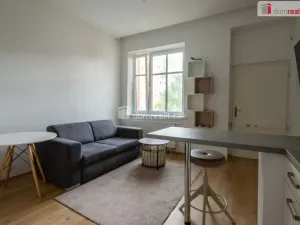 Pronájem bytu 2+kk, Praha - Libeň, Turnovská, 37 m2