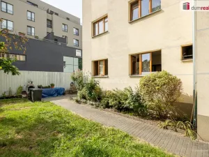 Prodej bytu 2+1, Praha - Karlín, Pernerova, 44 m2
