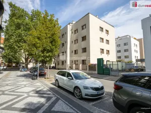 Prodej bytu 2+1, Praha - Karlín, Pernerova, 44 m2