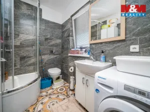 Prodej činžovního domu, Mařenice, 1190 m2
