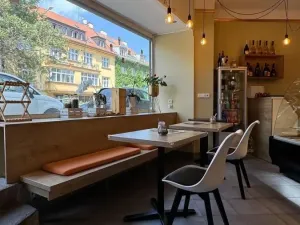 Pronájem obchodního prostoru, Praha - Střešovice, Hládkov, 25 m2