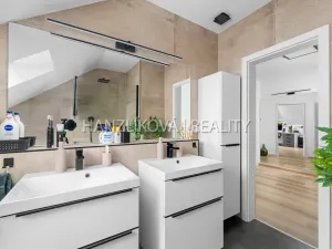 Pronájem bytu 3+kk, České Budějovice - České Budějovice 5, Pohůrecká, 110 m2