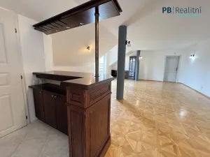 Prodej rodinného domu, Roztoky, 522 m2