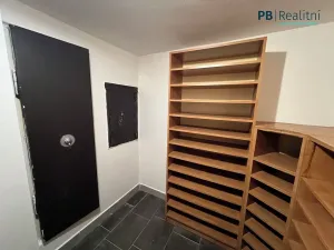 Prodej rodinného domu, Roztoky, 522 m2