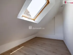 Prodej rodinného domu, Třebusice, 170 m2