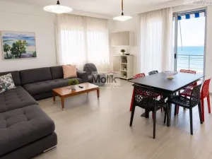 Prodej bytu 3+kk, Vlora, 116 m2