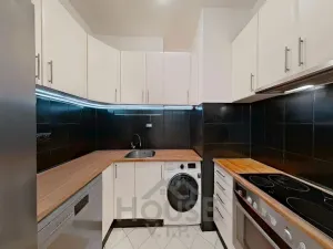 Prodej bytu 2+kk, Praha - Smíchov, Štefánikova, 56 m2