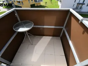 Prodej bytu 1+kk, Hradec Králové - Třebeš, Svatojánská, 33 m2