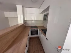 Pronájem bytu 3+kk, Pardubice - Polabiny, Kosmonautů, 57 m2