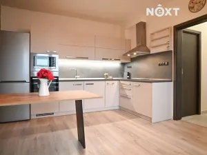 Pronájem bytu 2+kk, České Budějovice, Bezdrevská, 45 m2