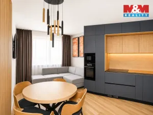 Prodej bytu 4+kk, Praha, Ke kříži, 76 m2